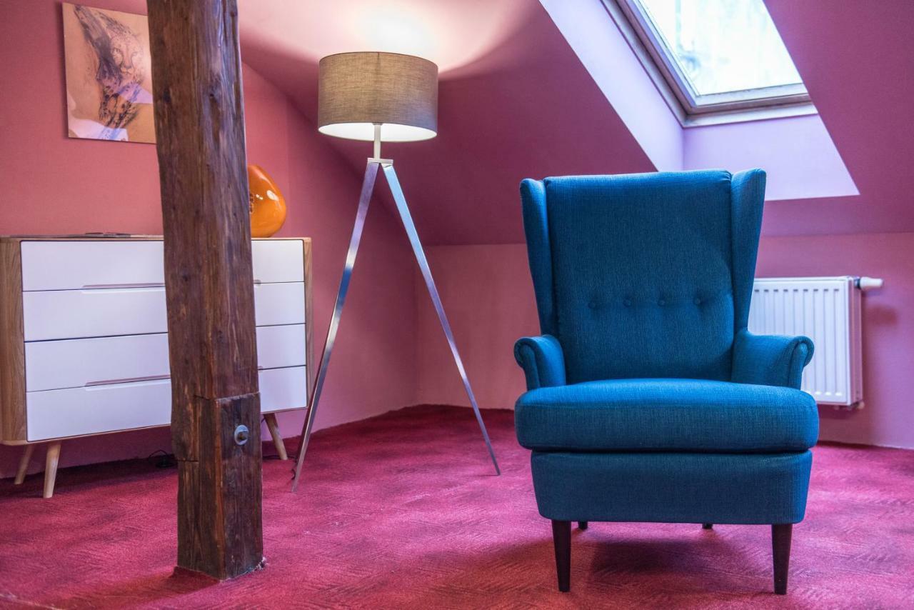 Spacious And Quiet Attic Flat In Centre Prag Eksteriør billede