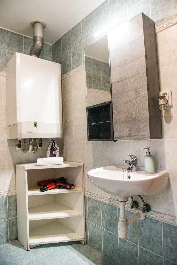 Spacious And Quiet Attic Flat In Centre Prag Eksteriør billede