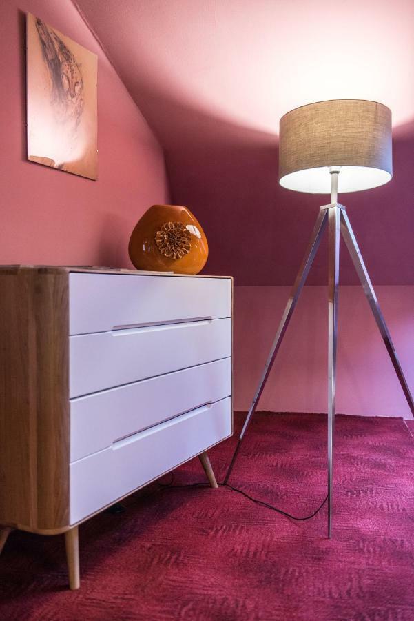 Spacious And Quiet Attic Flat In Centre Prag Eksteriør billede